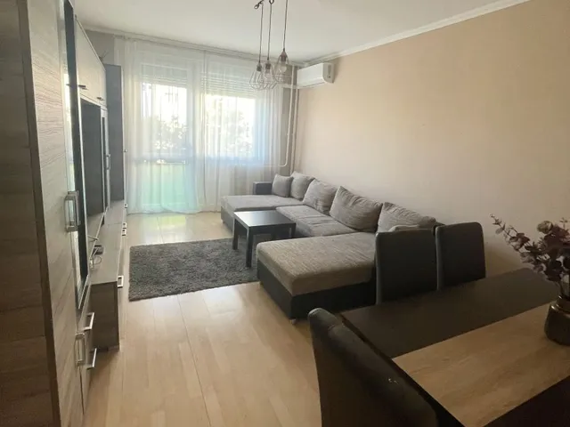 Kiadó lakás Debrecen, Vénkert 55 nm