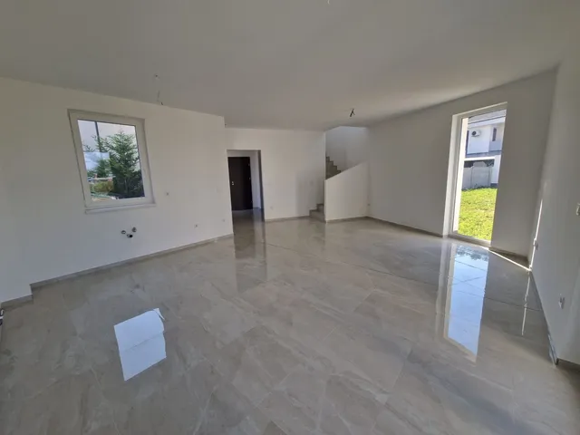 Eladó ház Debrecen, Hatvan utcai kert 118 nm