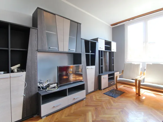 Kiadó lakás Debrecen, Nagyerdő 62 nm