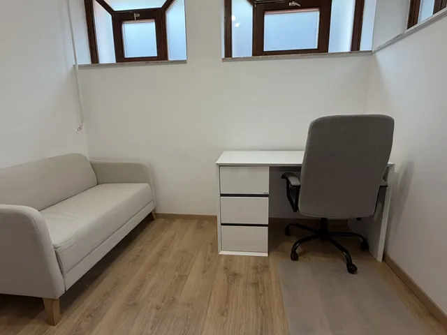 Kiadó kereskedelmi és ipari ingatlan Debrecen, Újkert 19 nm