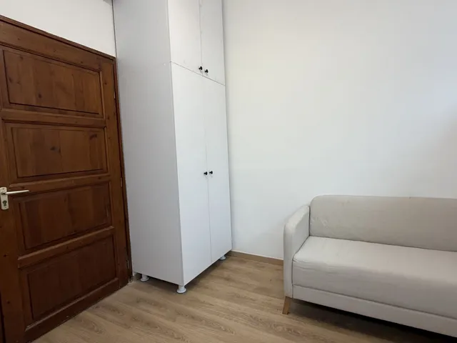 Kiadó kereskedelmi és ipari ingatlan Debrecen, Újkert 19 nm