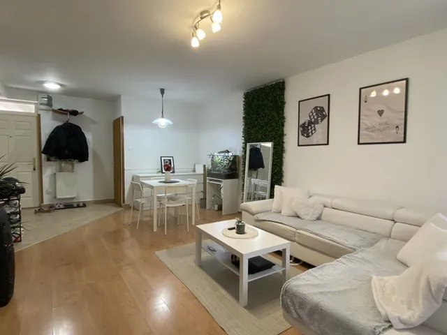 Eladó lakás Debrecen, Kandia 71 nm