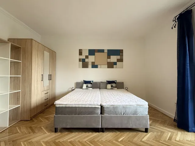 Kiadó lakás Debrecen, Nagyerdő 71 nm