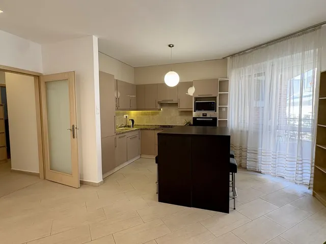 Kiadó lakás Debrecen, Belváros 59 nm