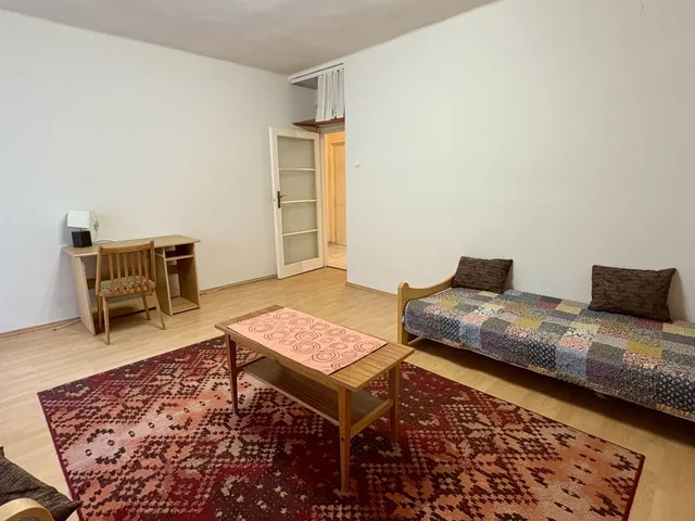 Kiadó lakás Debrecen, Sestakert 55 nm