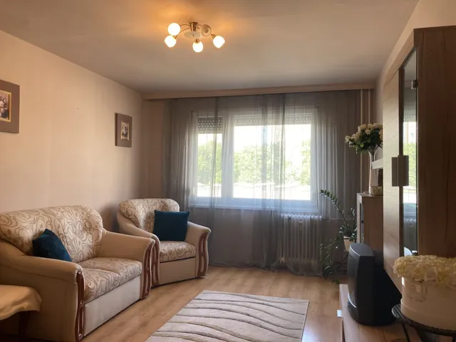 Eladó lakás Debrecen, Vénkert 71 nm