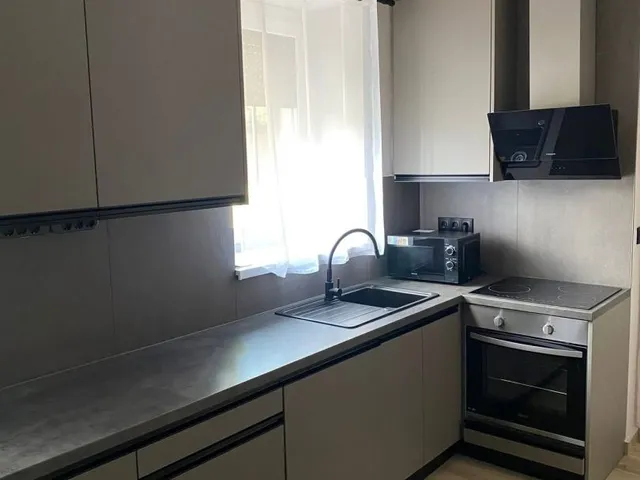 Kiadó lakás Debrecen, Széchenyikert 30 nm