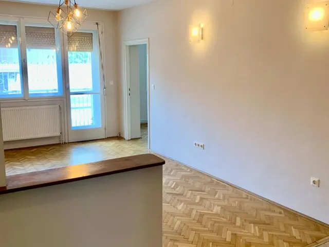 Kiadó lakás Debrecen, Nagyerdő 53 nm