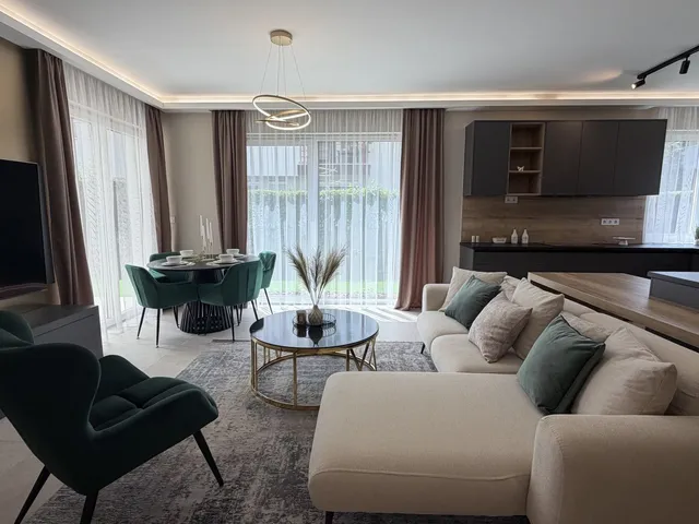 Kiadó ház Debrecen, Hatvan utcai kert 166 nm