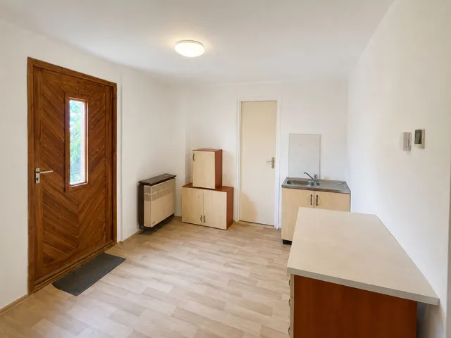 Kiadó ház Debrecen, Homokkert 48 nm