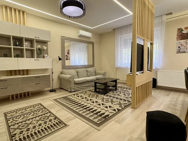 Kiadó lakás Debrecen, Sestakert 62 nm