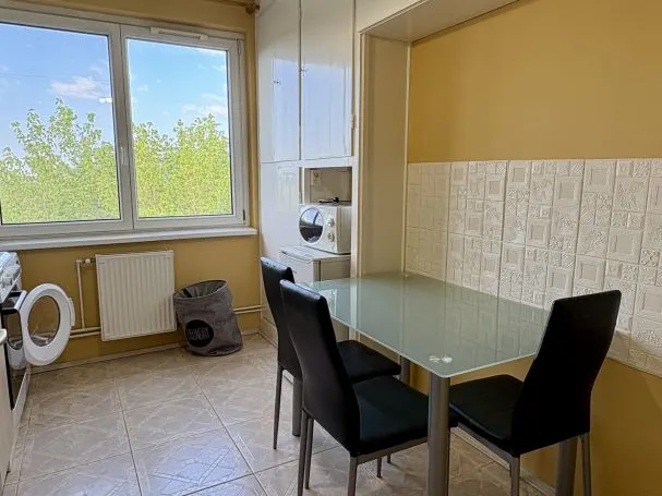 Kiadó lakás Debrecen, Nagyerdő 35 nm