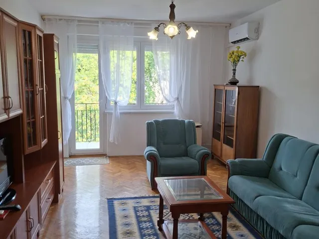 Kiadó lakás Debrecen, Nagyerdő 53 nm