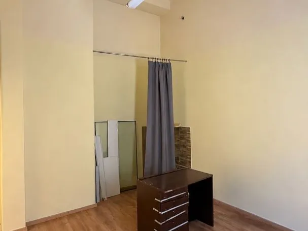 Kiadó kereskedelmi és ipari ingatlan Debrecen, Burgundia 27 nm