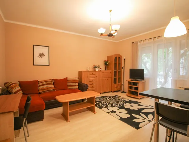 Kiadó lakás Debrecen, Péterfia 37 nm