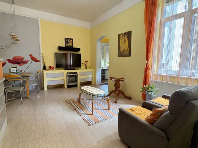 Kiadó lakás Debrecen, Belváros 102 nm