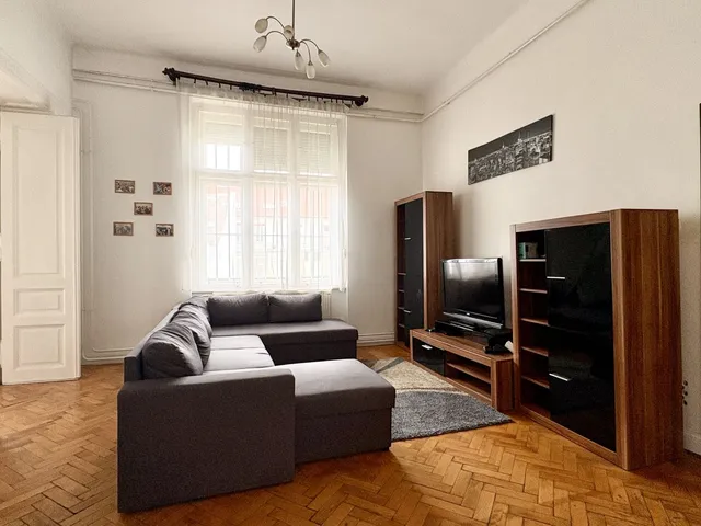 Eladó lakás Debrecen, Belváros 109 nm