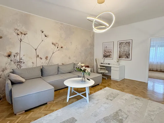 Kiadó lakás Debrecen, Nagyerdő 84 nm