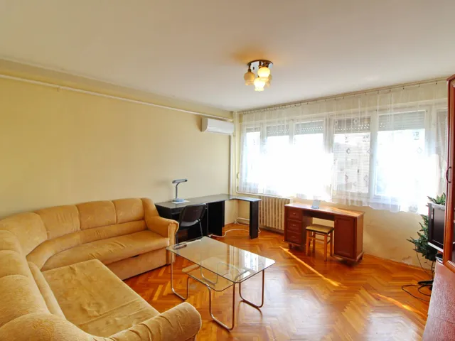 Kiadó lakás Debrecen, Sestakert 54 nm