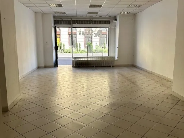 Kiadó kereskedelmi és ipari ingatlan Debrecen, Belváros 69 nm