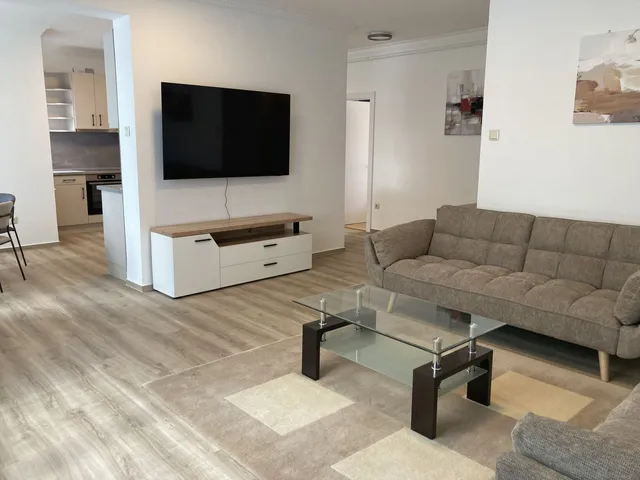 Kiadó lakás Debrecen, Egyetemváros 100 nm