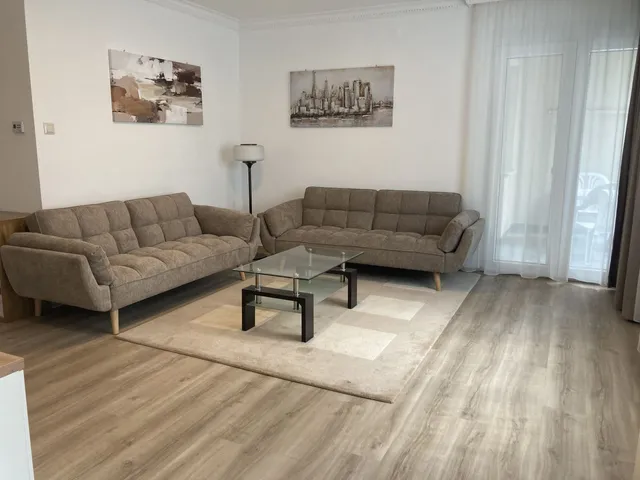 Kiadó lakás Debrecen, Egyetemváros 100 nm