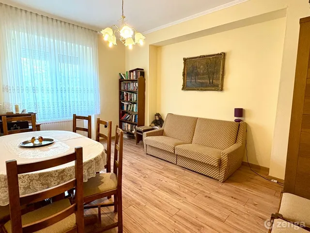 Eladó lakás Debrecen, Egyetemváros 75 nm