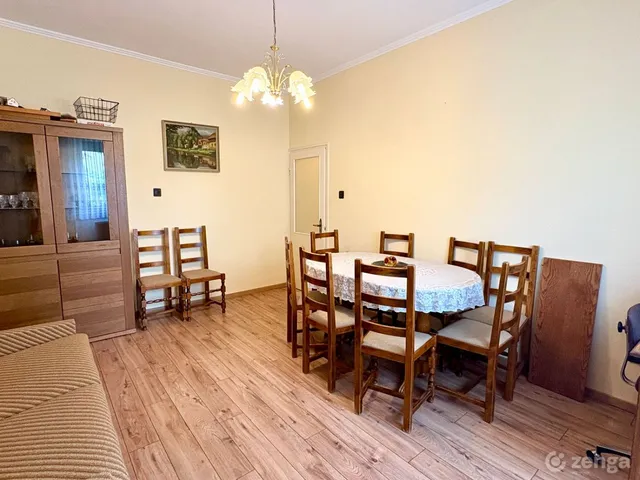 Eladó lakás Debrecen, Egyetemváros 75 nm
