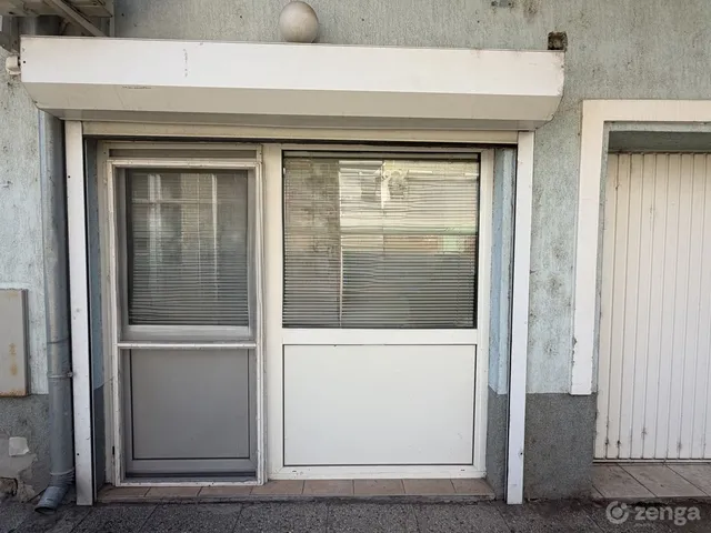 Kiadó kereskedelmi és ipari ingatlan Hajdúszoboszló 18 nm