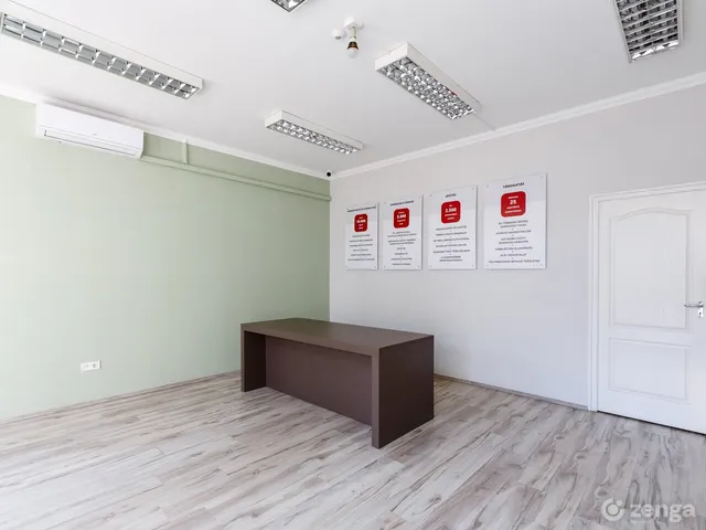 Kiadó kereskedelmi és ipari ingatlan Debrecen, Belváros 69 nm