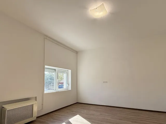 Kiadó ház Hajdúszovát 1 nm