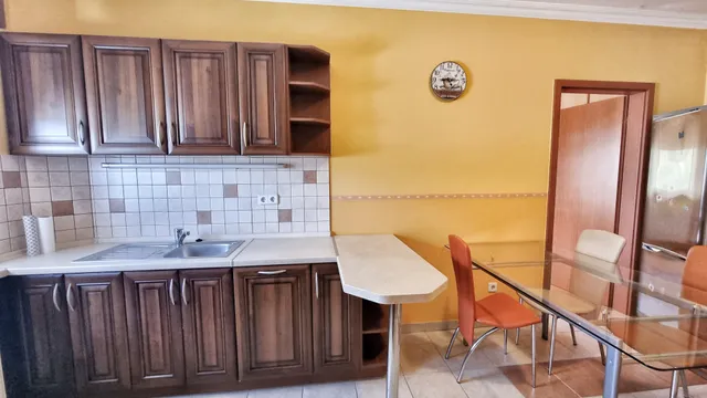 Kiadó lakás Debrecen, Belváros, Ispotály utca 58 nm