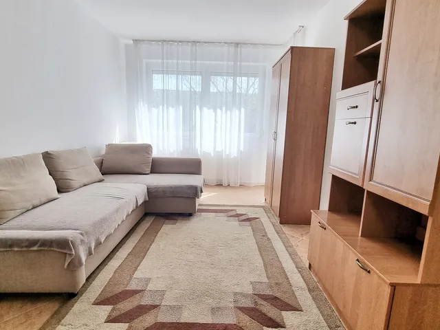 Kiadó lakás Nyíregyháza, Szegfű utca 37 nm