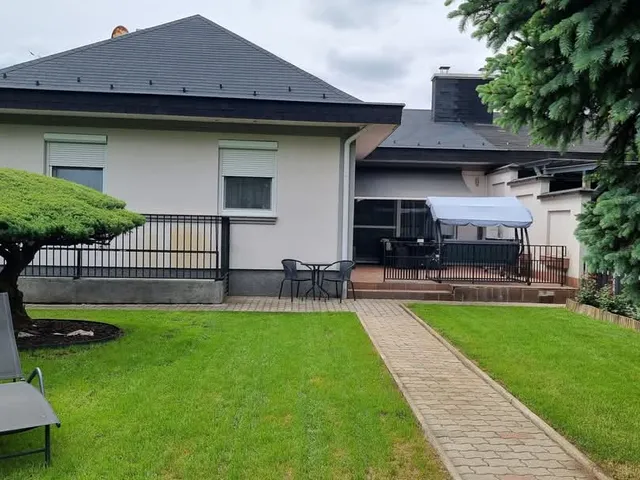 Eladó ház Nyíregyháza, Oros 150 nm