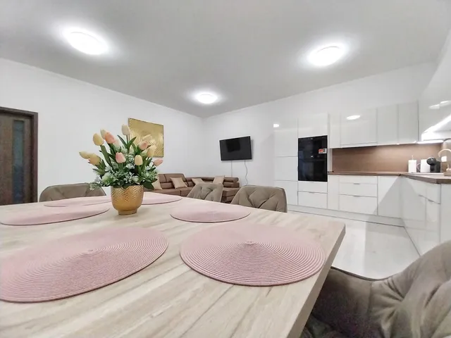 Eladó ház Nyíregyháza, Sóstógyógyfürdő 80 nm