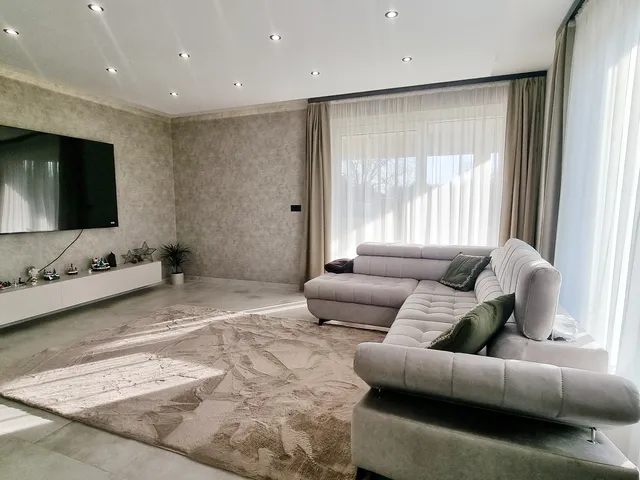 Eladó ház Nyírpazony, Kabalás 233 nm