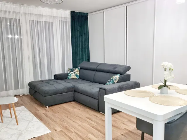 Kiadó ház Nyíregyháza, Belváros, Forgó utca 6 140 nm