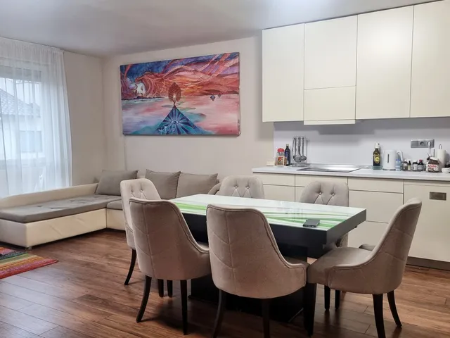 Eladó lakás Nyíregyháza, Belváros 111 nm