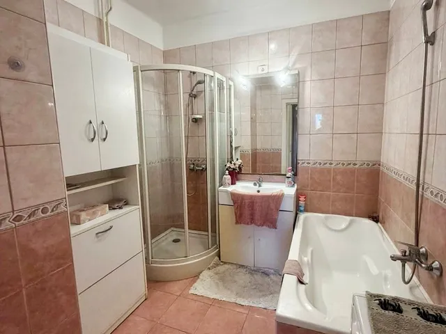 Eladó lakás Nyíregyháza, Belváros, Arany János utca  62 nm