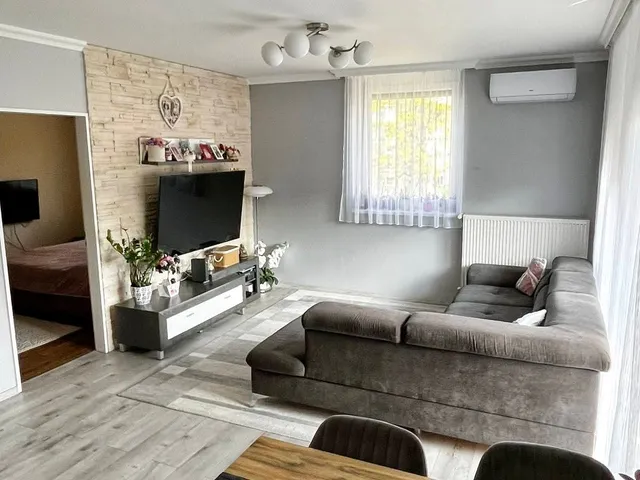 Eladó lakás Nyíregyháza, Malomkert 69 nm