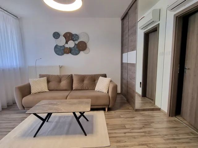 Kiadó lakás Nyíregyháza, Malomkert, Zászlós utca 46 nm