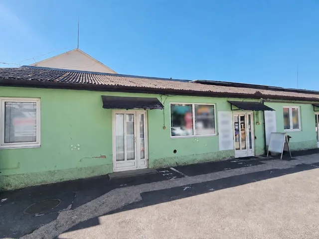 Eladó kereskedelmi és ipari ingatlan Nyíregyháza, Belváros 313 nm