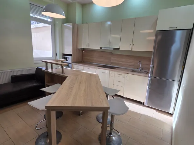 Eladó lakás Debrecen, Libakert 65 nm