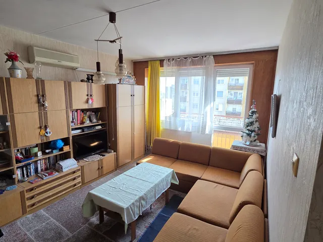 Eladó lakás Debrecen, Tócóskert 44 nm