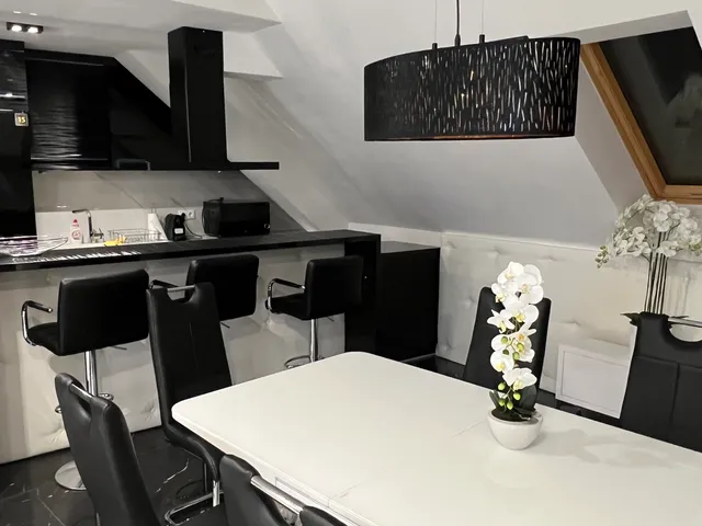 Kiadó lakás Debrecen, Belváros, Jókai utca 75 nm