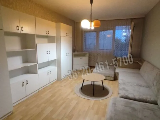 Eladó lakás Tatabánya, Sárberek 42 nm