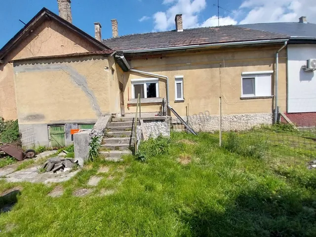 Eladó ház Tatabánya, Bánhida 150 nm