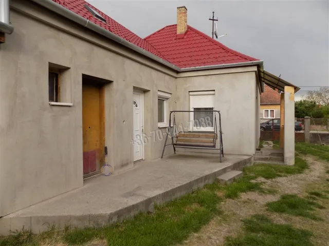 Eladó ház Győrújfalu 72 nm