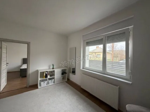 Eladó ház Tatabánya, Sárberek 121 nm