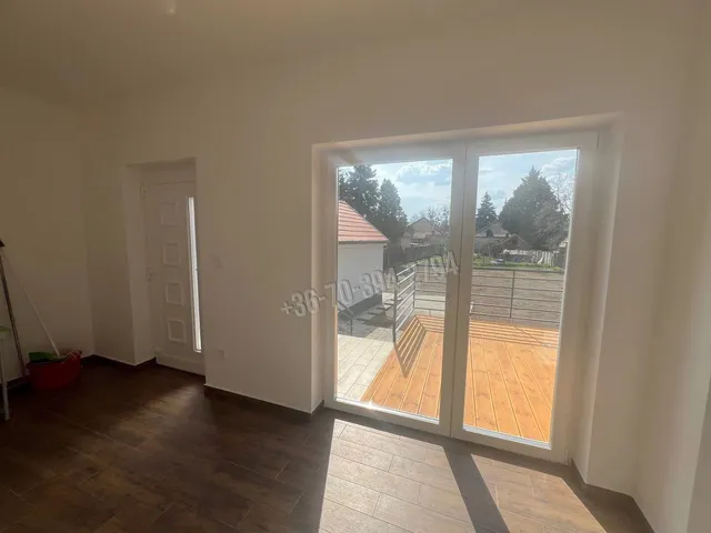 Eladó ház Tatabánya, Sárberek 121 nm